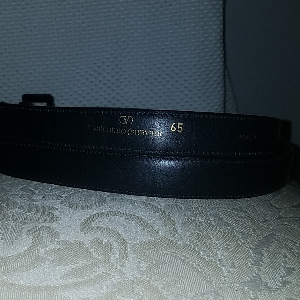 Valentino Garavani belt